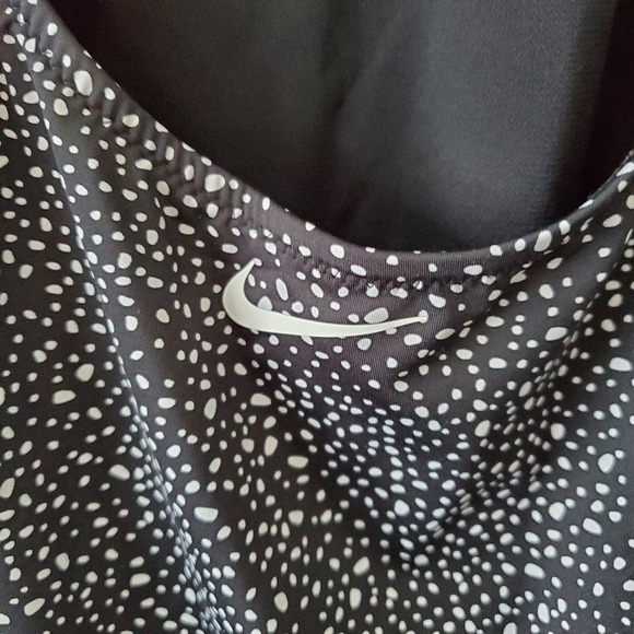 NIKE Women's Water Dots Keyhole One-Piece Swimsuit Black & White Size XL NWT $92 - Picture 9 of 16